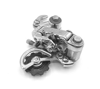DÉRAILLEUR ARRIÈRE Shimano Altus ST RD-AT11