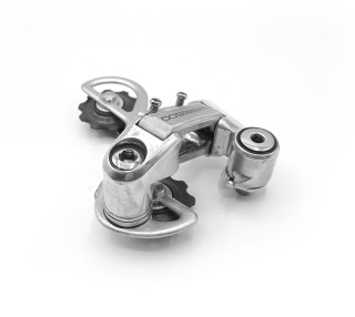 DÉRAILLEUR ARRIÈRE Shimano 600 RD-6207